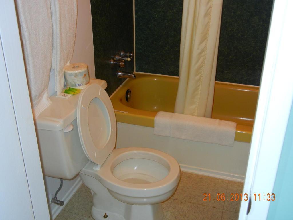 Pleasant View Motel Саммерлэнд Номер фото